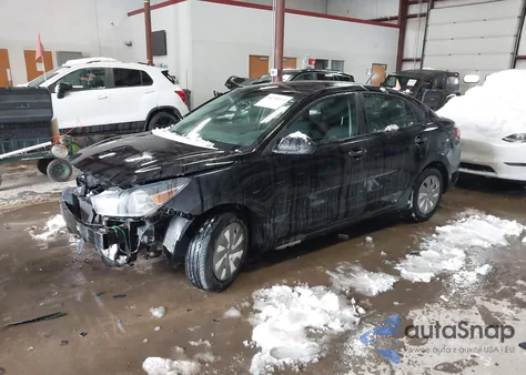 2020 Kia Rio Lx z USA, uszkodzony, nr VIN 3KPA24AD1LE309544